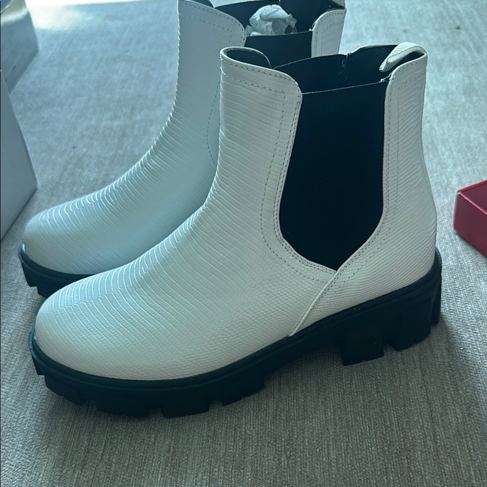 True Craft White and Black Ankle Boots with Chunky Sole